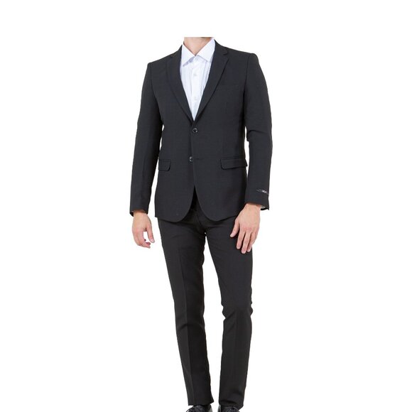 Meet your Posher, The Plug - Picture 5 of 7